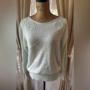 ELLE Vintage Sweater Sparkly Pale Pastel Green Appliqued Drop Shoulder Size LG